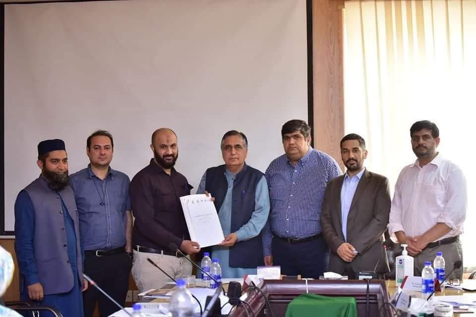 MOU Signing Ceremony at Business Incubation Center GCUF 🤝✨